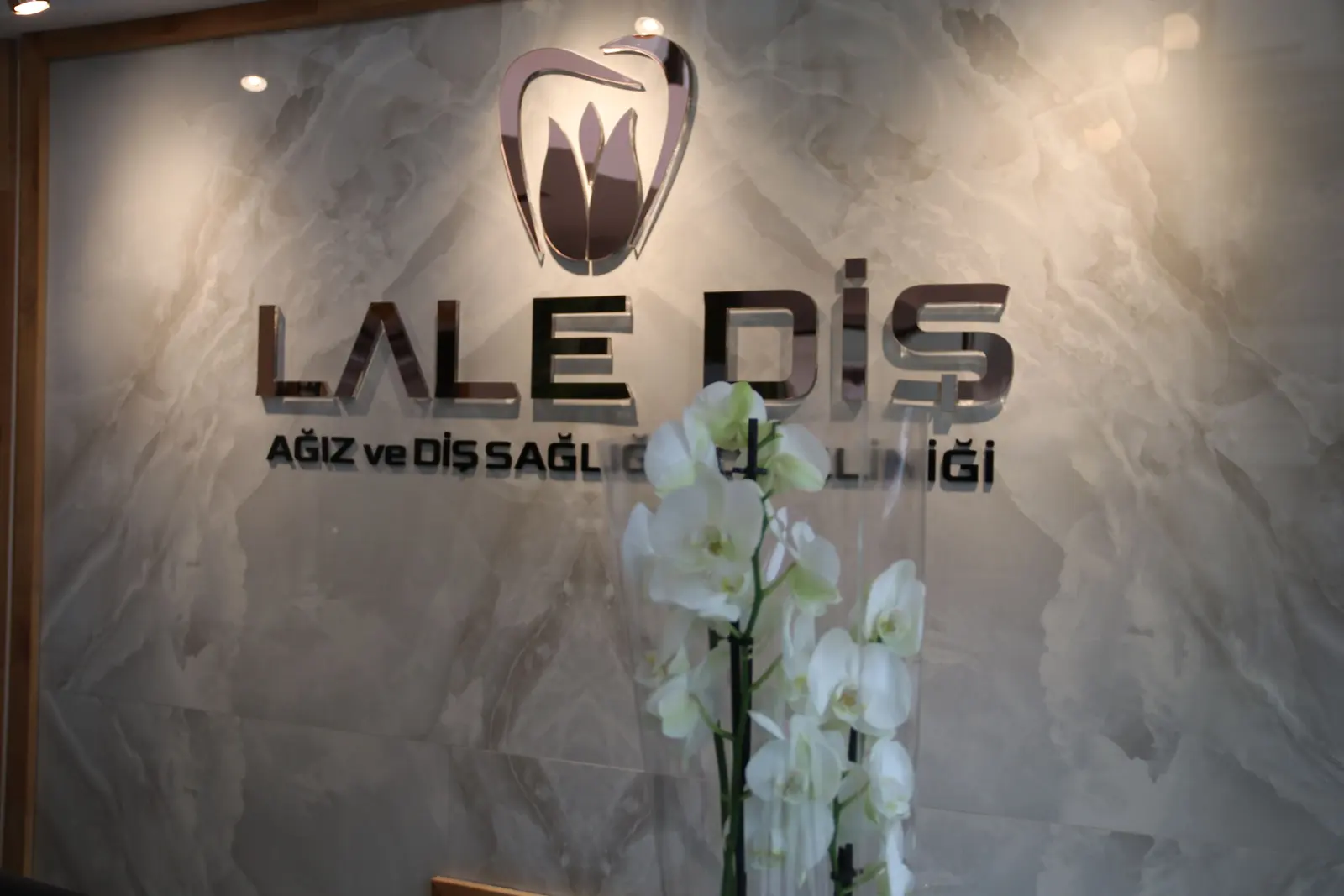 Özel Lale Ağız ve Diş Sağlığı Polikliniği