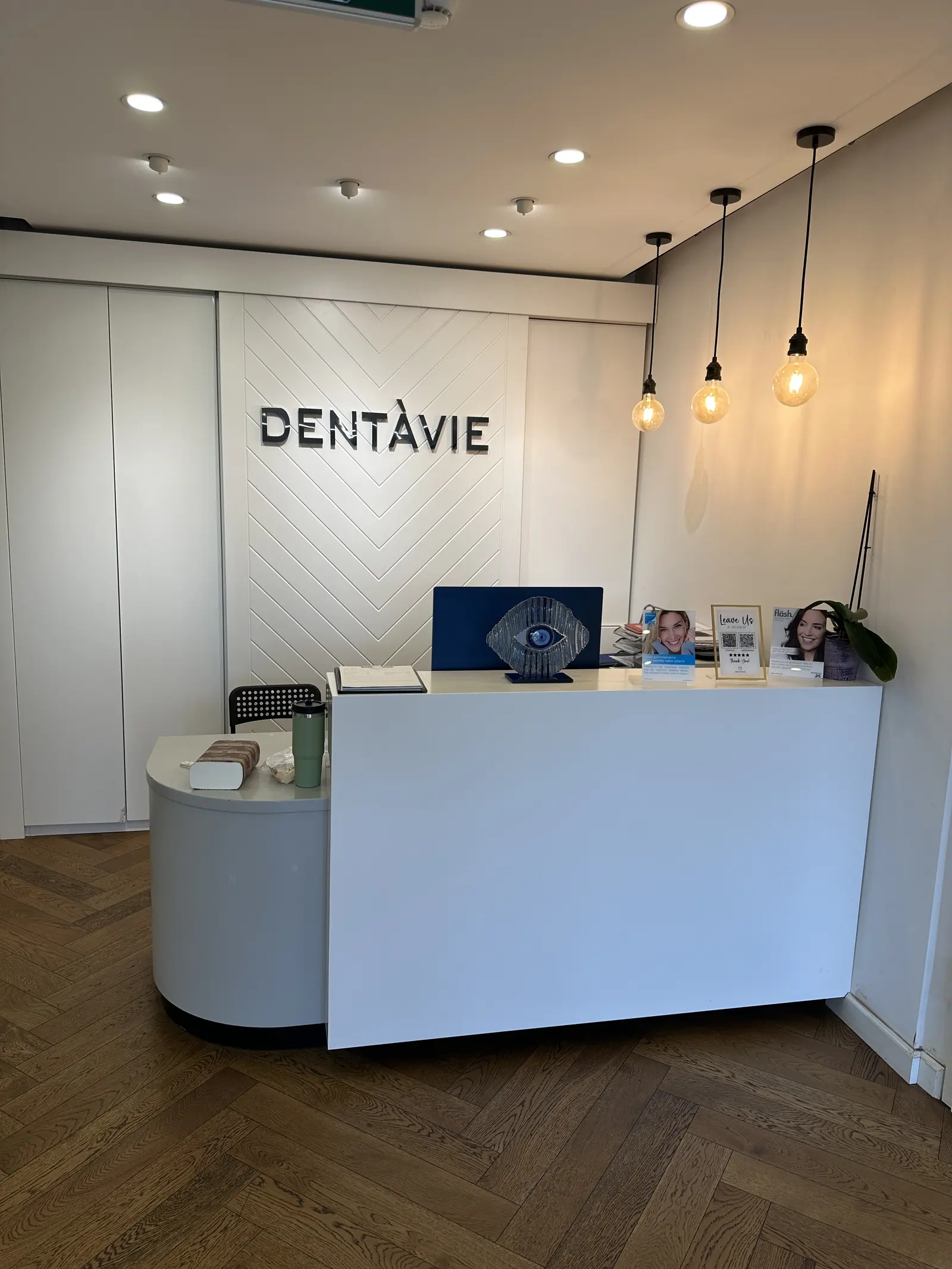 Özel Dentavie Ağız ve Diş Sağlığı Polikliniği