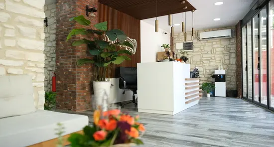Dent Atelier Ağız ve Diş Sağlığı Polikliniği