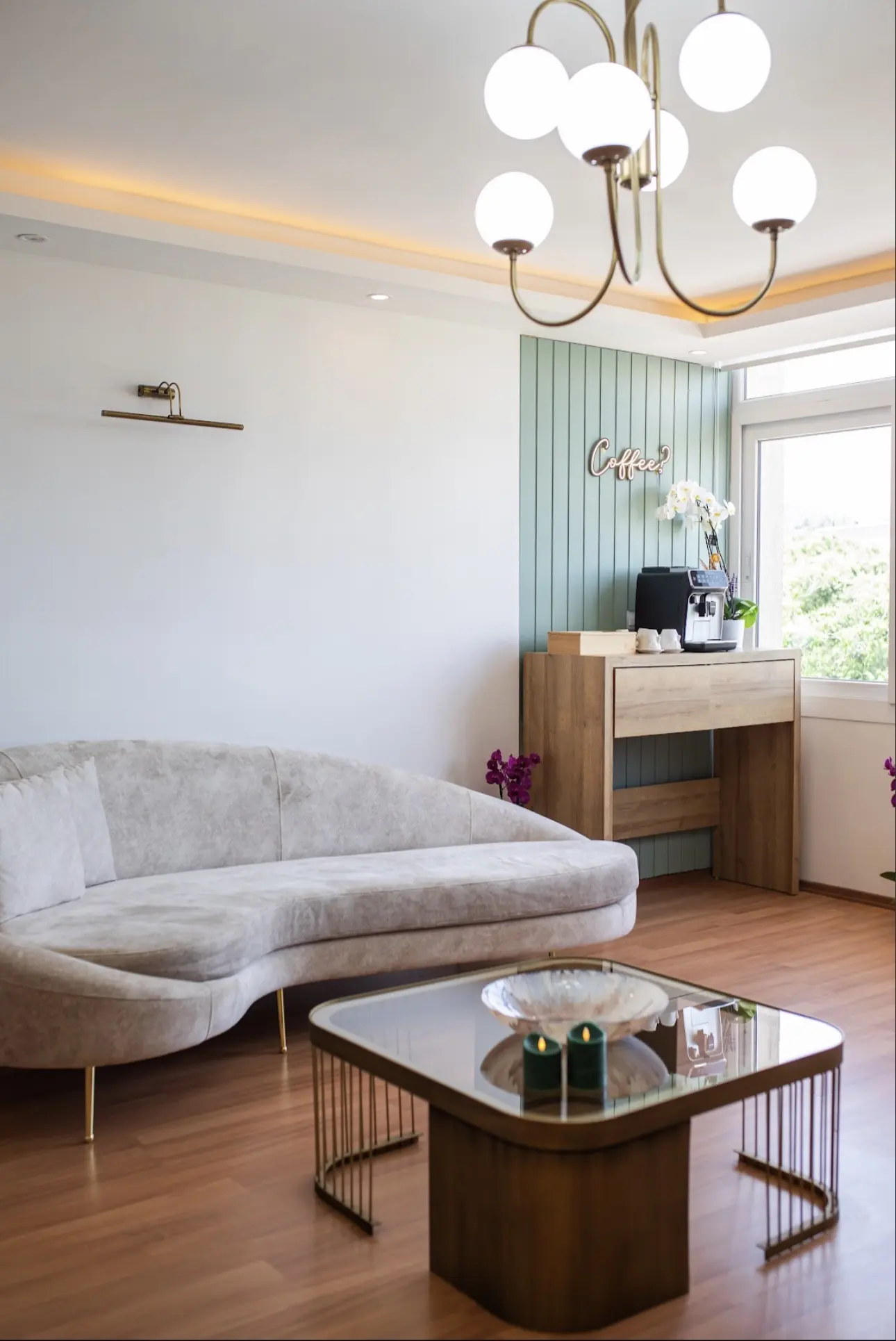 Uzm. Dr. Burcu Çelen Dermatoloji Kliniği