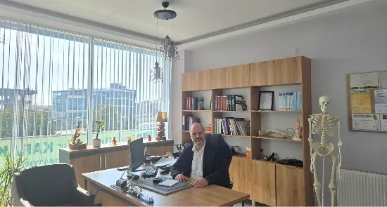 Doç. Dr. Özgür Karakoyun Muayenehanesi