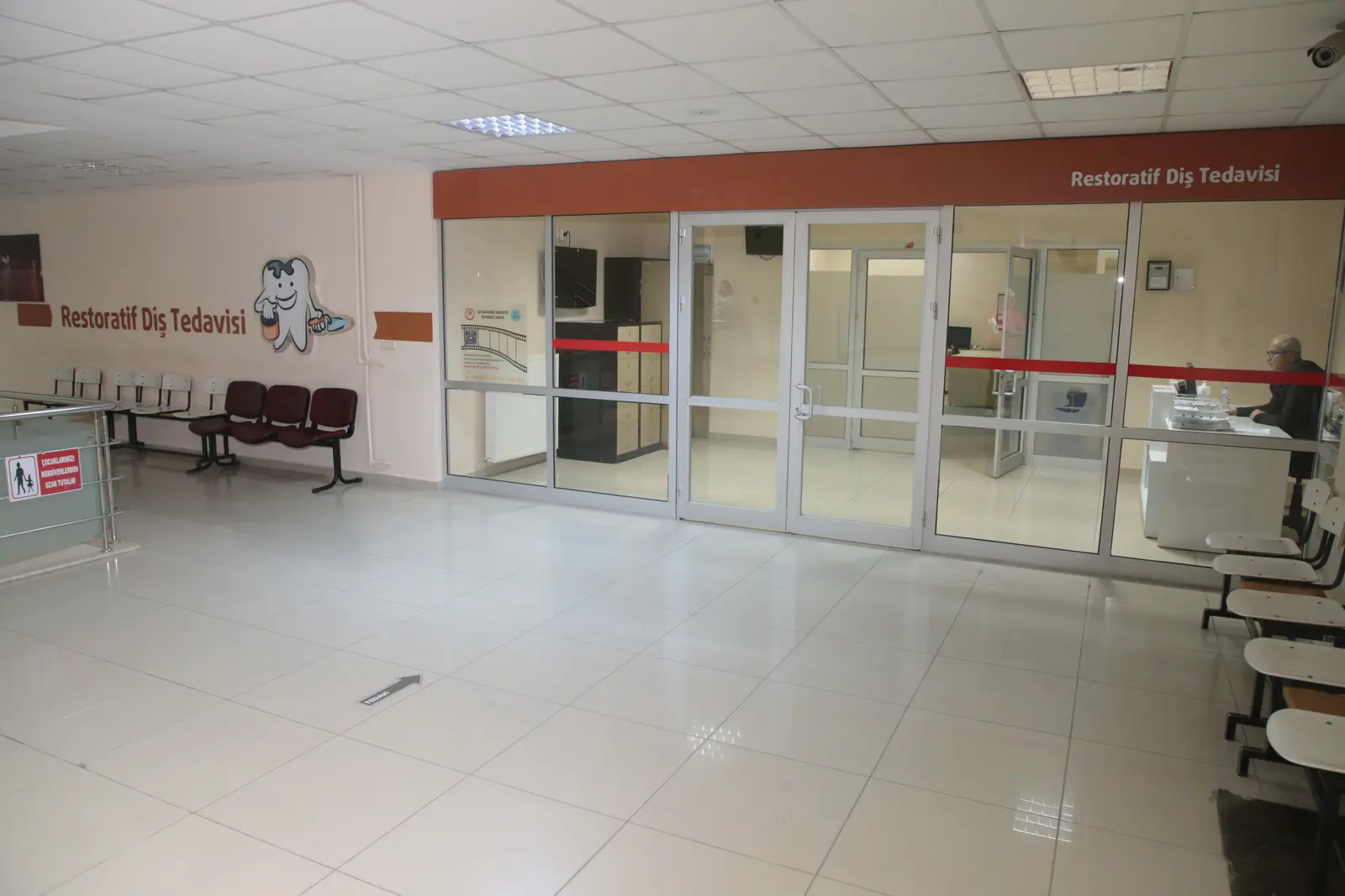 Isparta Süleyman Demirel Üniversitesi Ağız ve Diş Sağlığı Hastanesi