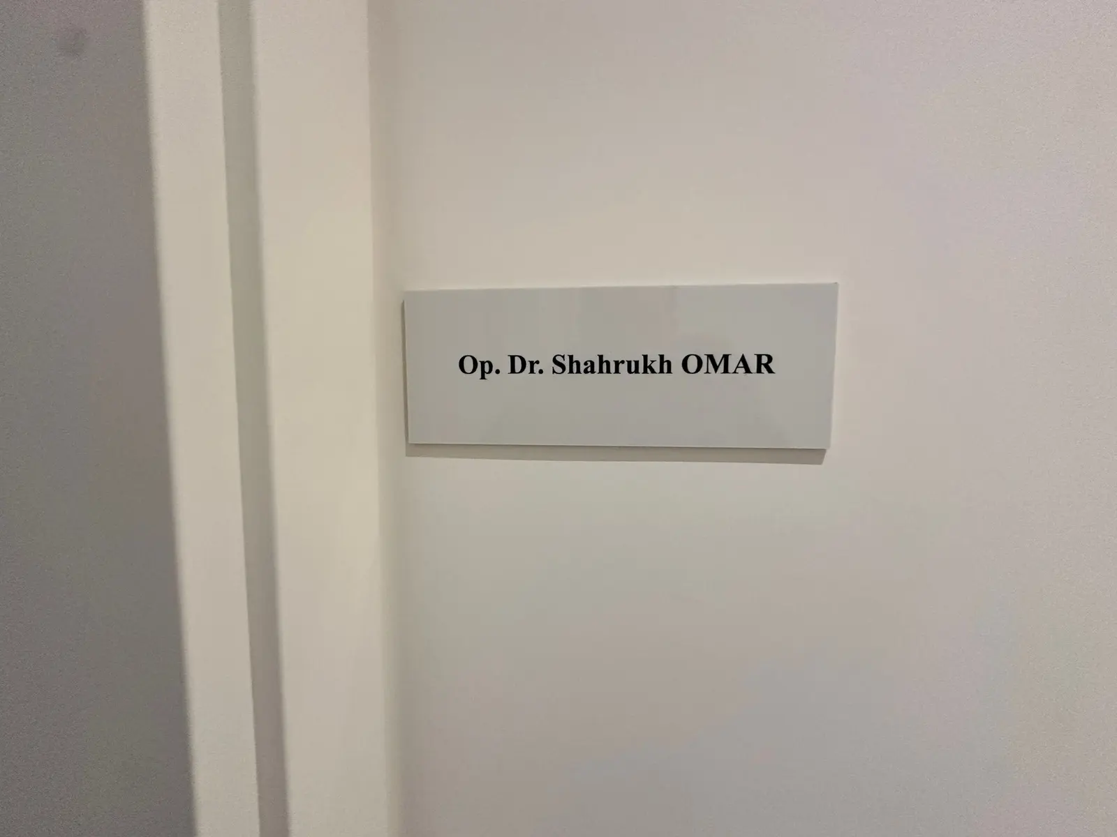 Dr. Omar Shahrukh