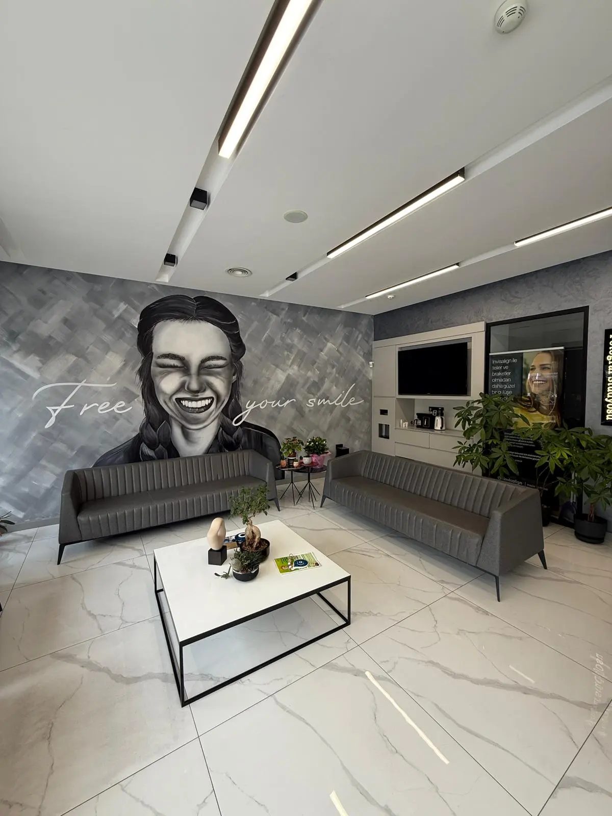 Triodent Ağız ve Diş Sağlığı Polikliniği