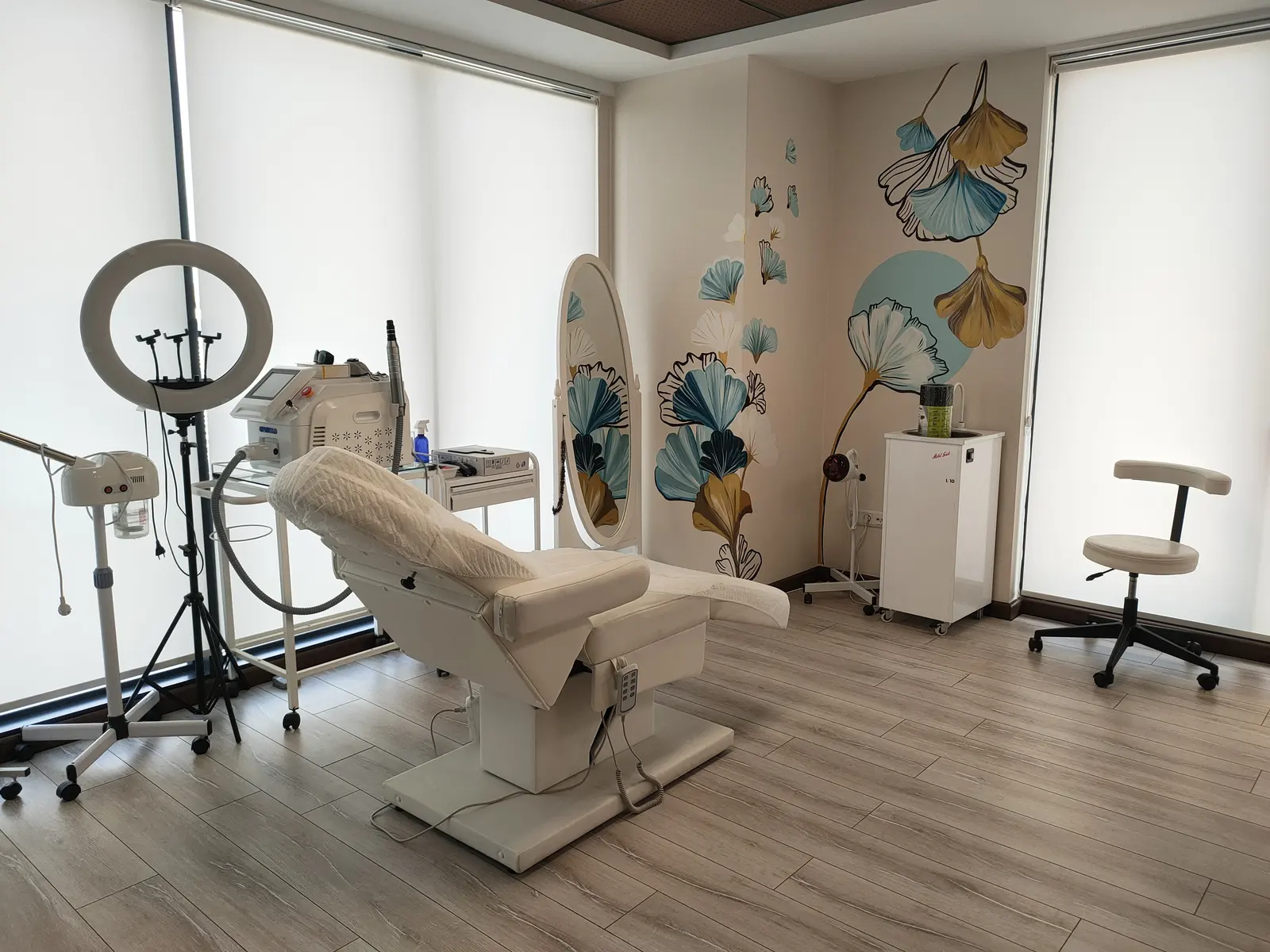 Dr Esra Savaş Klinik