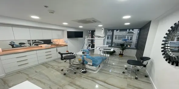 Özel Melodi Ağız ve Diş Sağlığı Polikliniği