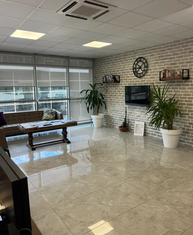 Op. Dr. Levent Demirci