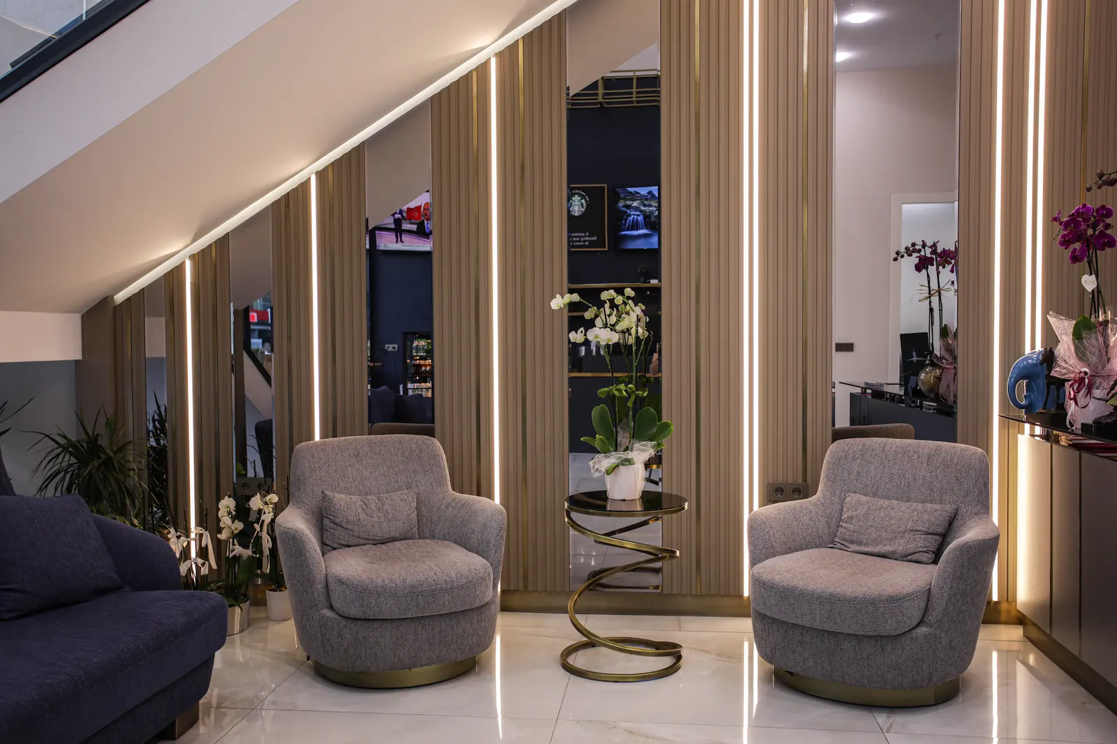Znth Dental Center