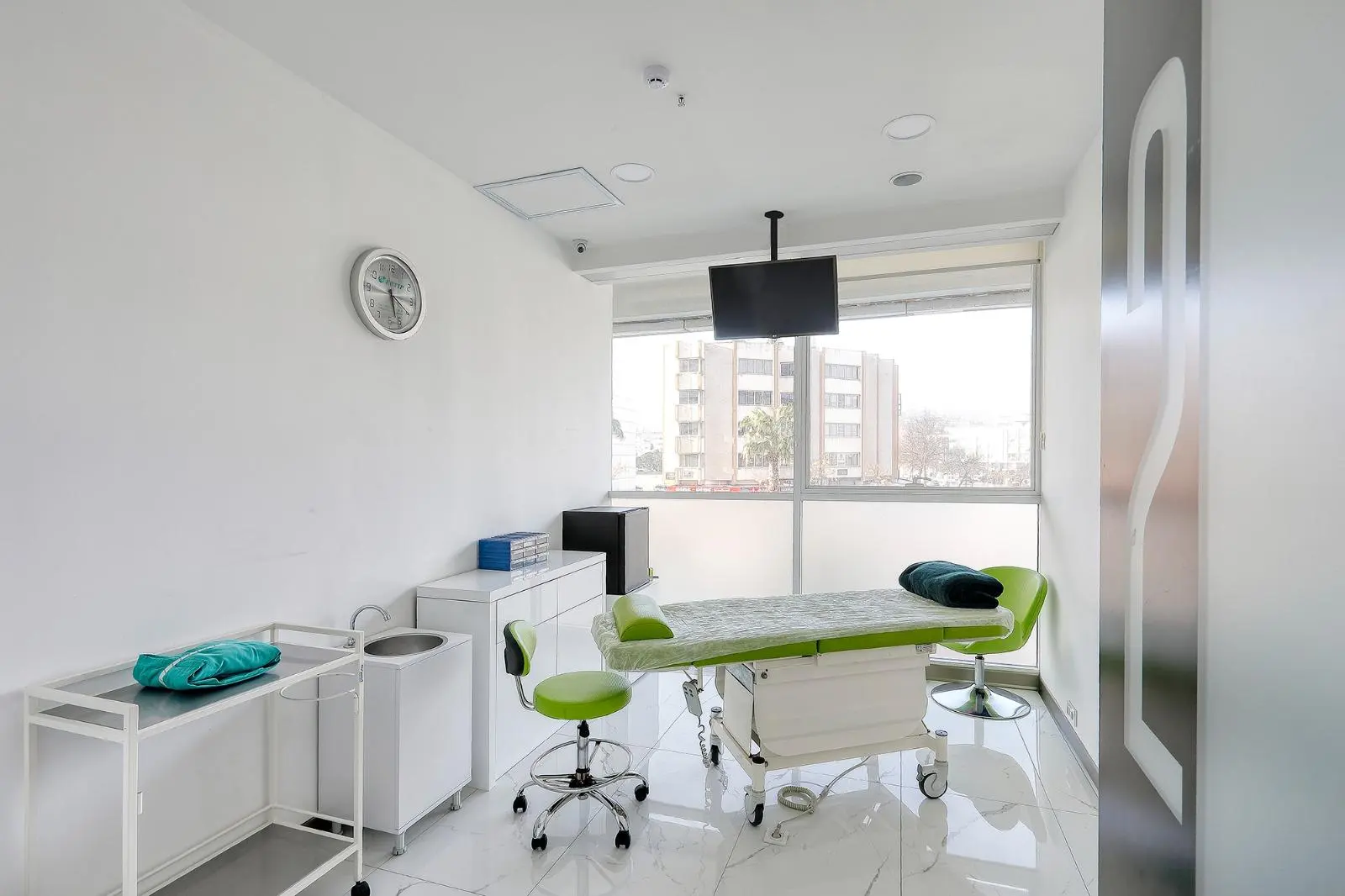 Clinichair Hair Transplant Center