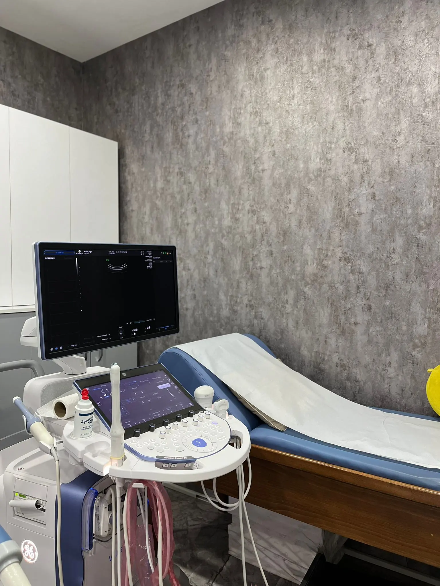 Op.Dr. Ahmet Yılmaz