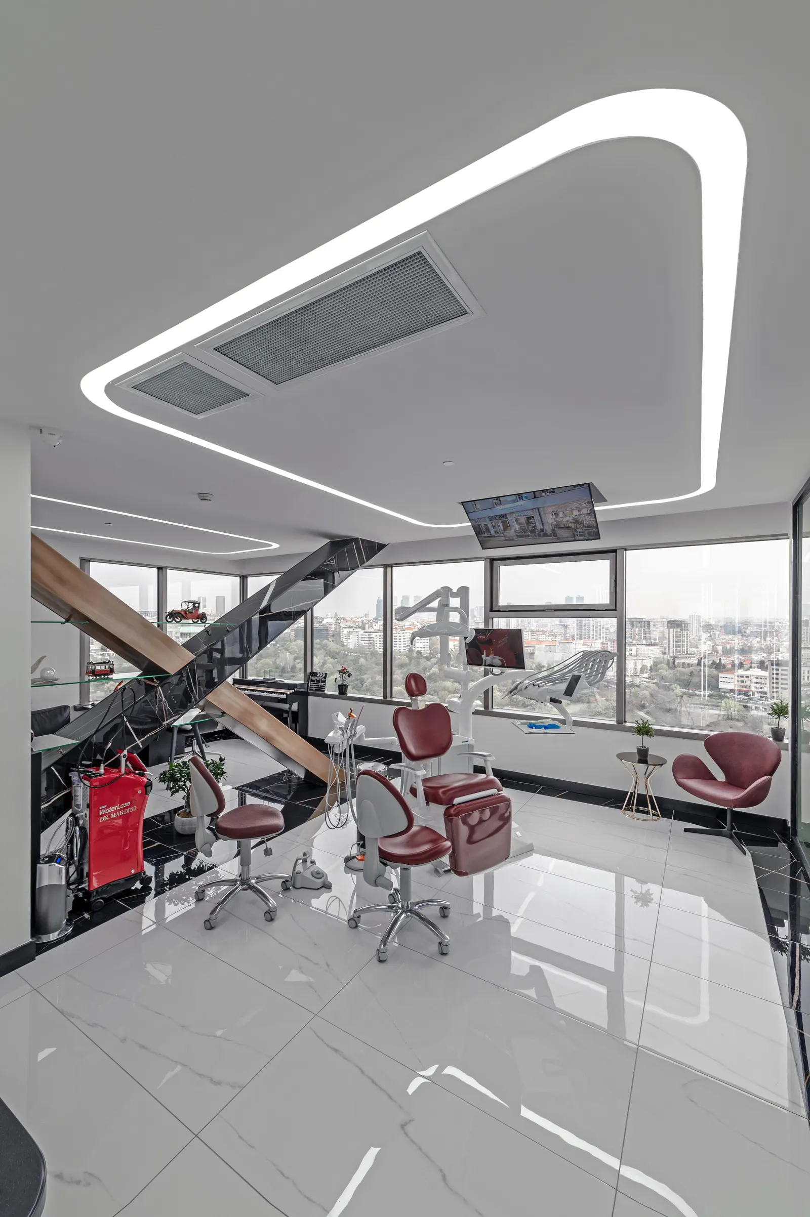 Dentist Ritz Carlton