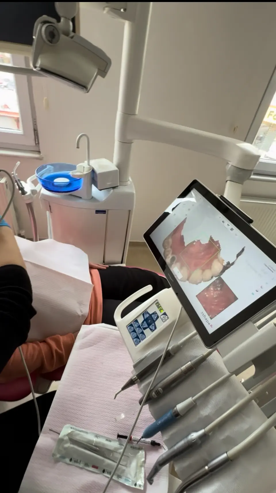 Özel Diş Dünyası Ağız ve Diş Sağlığı Polikliniği