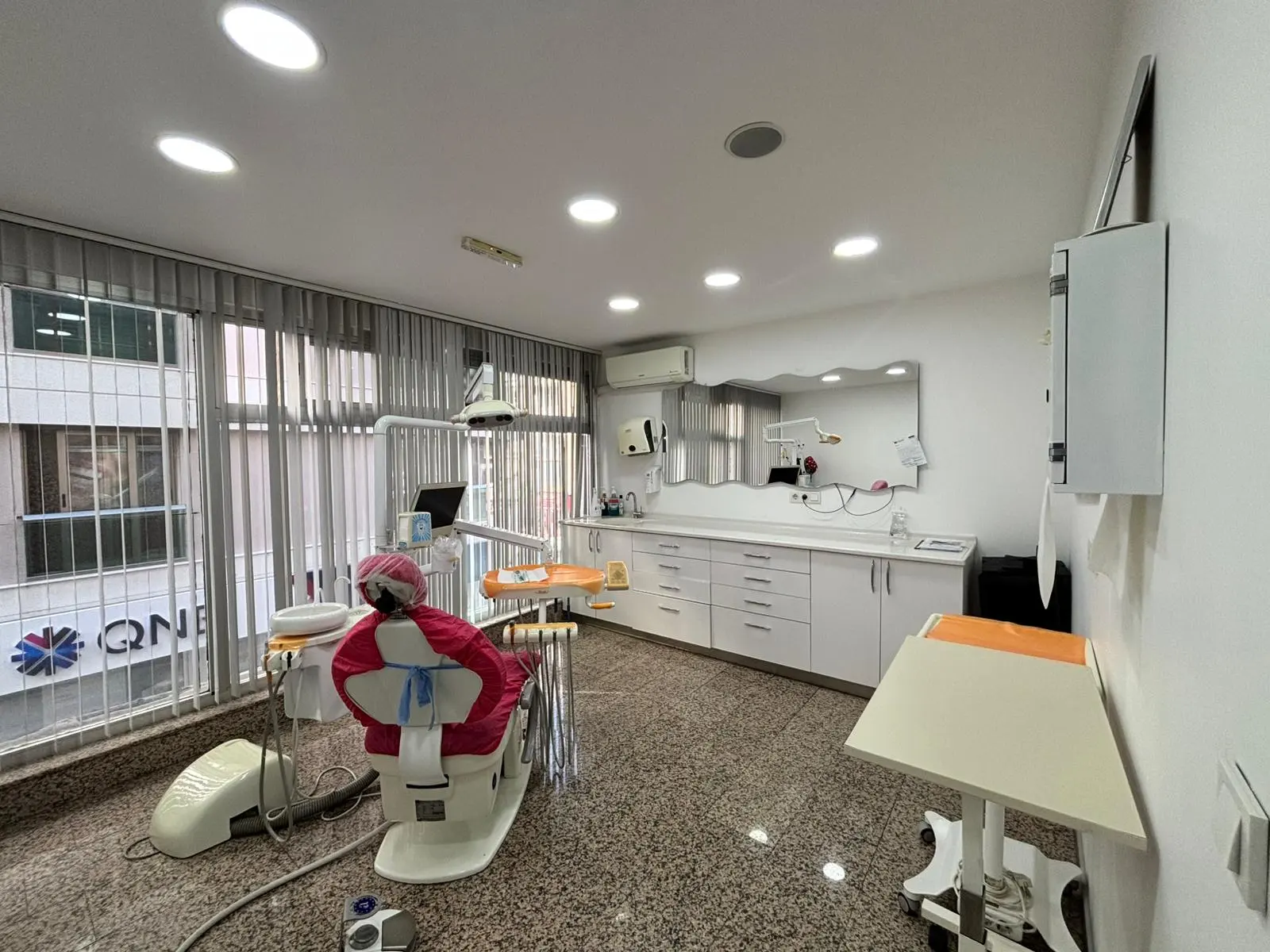 Özel Yeşilyurt Ağız ve Diş Sağlığı Polikliniği Balçova Şubesi