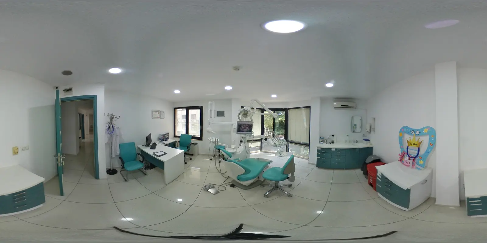 Private Dentaworld Oral and Dental Health Polyclinic