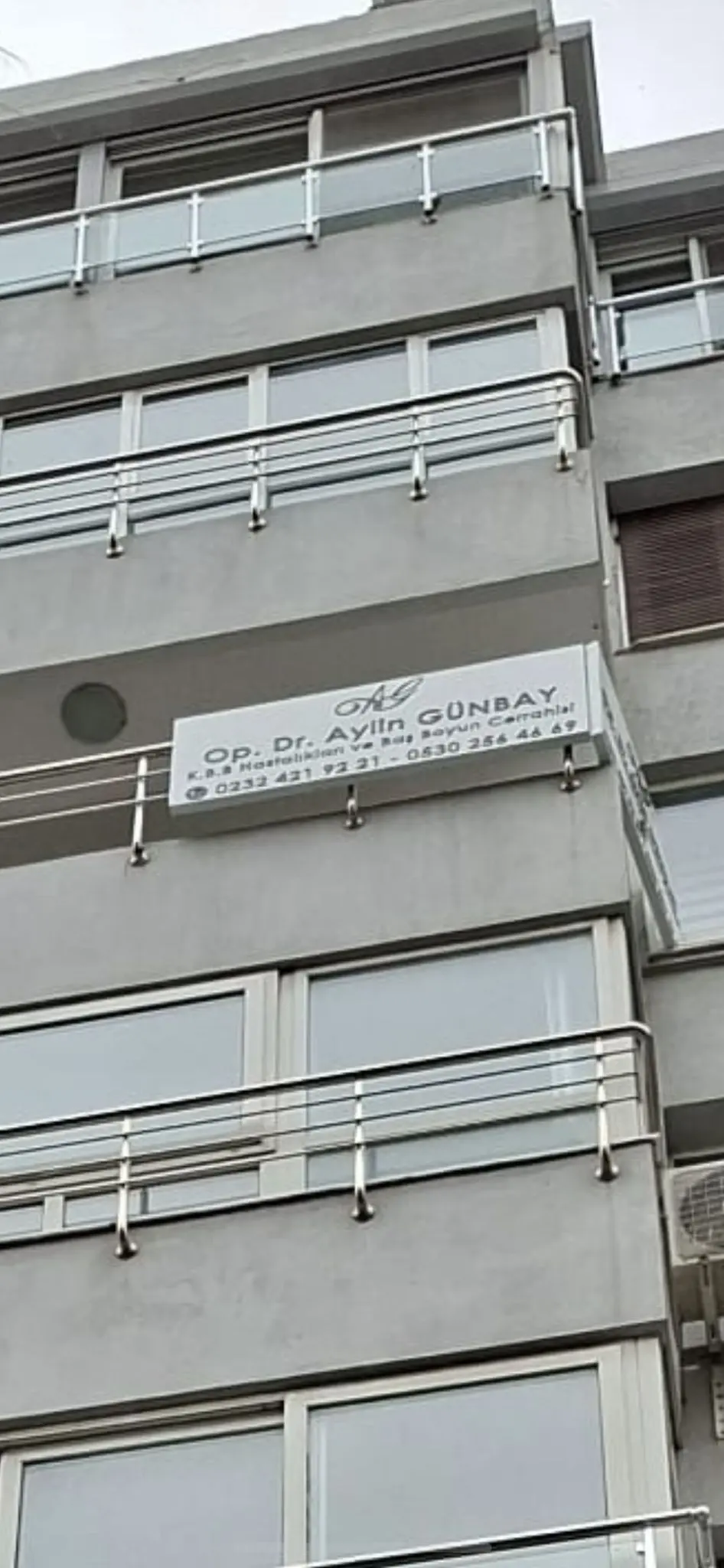 Op. Dr. Aylin Günbay Muayenehanesi