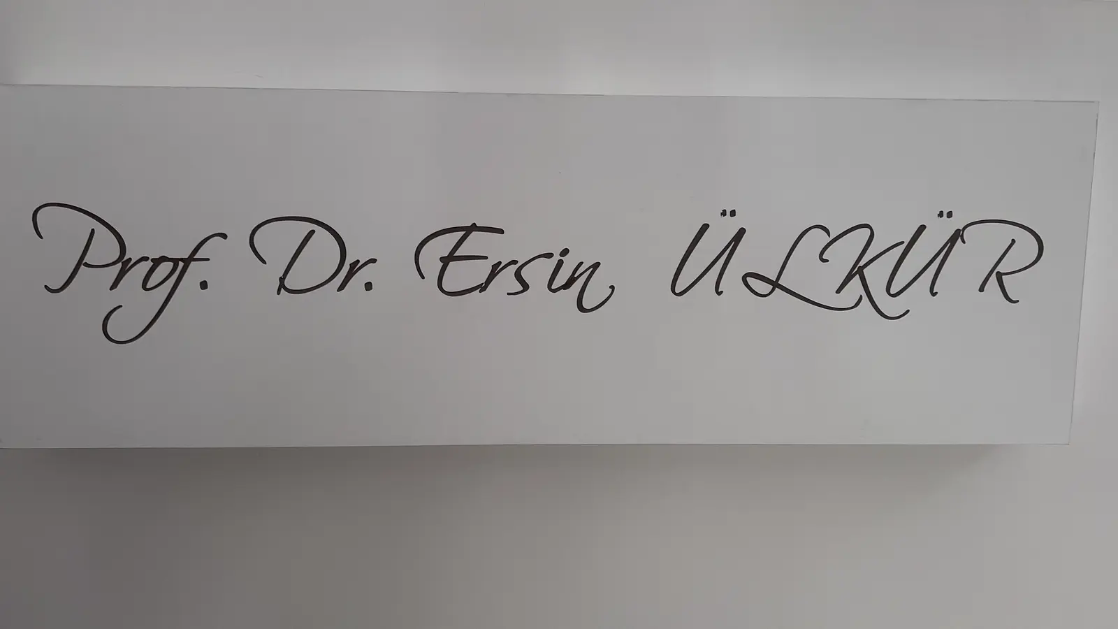 Prof. Dr. Ersin Ülkür Muayenehanesi