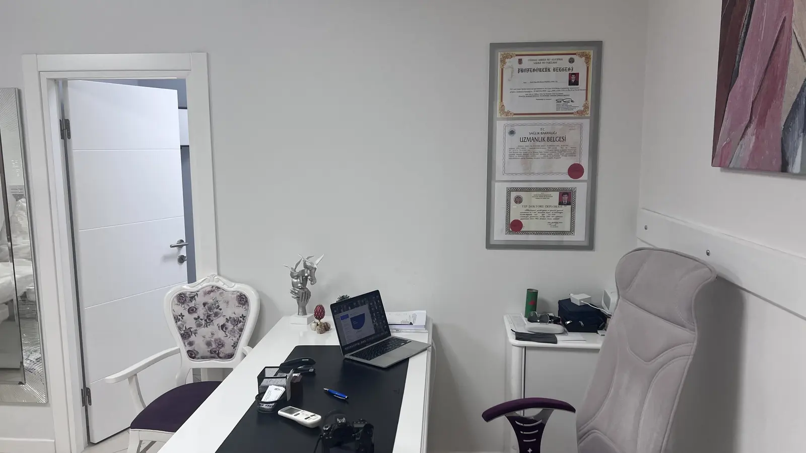 Prof. Dr. Ersin Ülkür Muayenehanesi