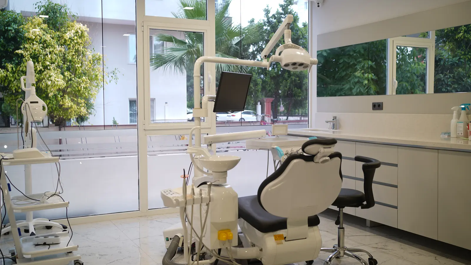 Abay Dental Centre