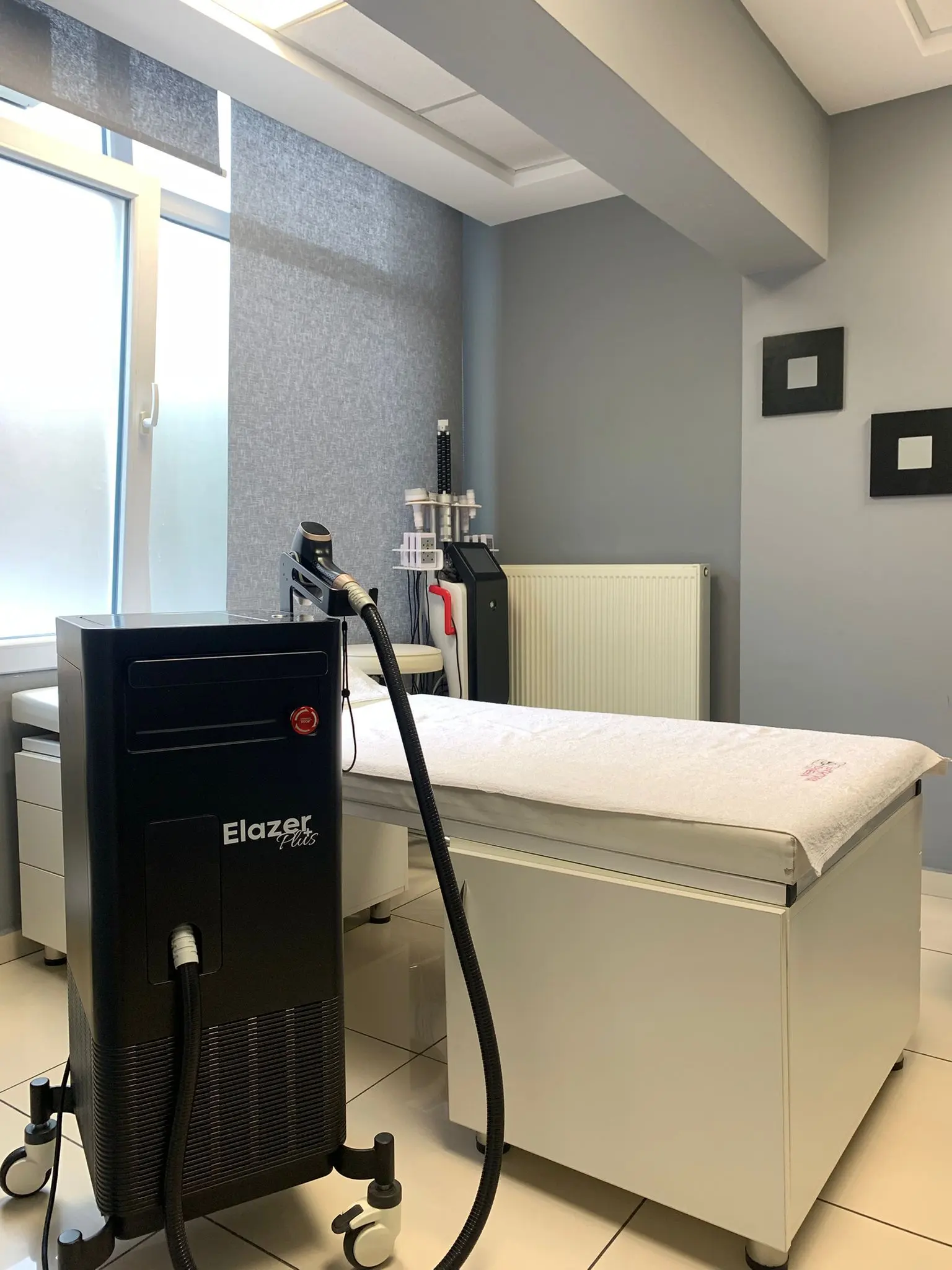 Özel Dr. Derm Polikliniği