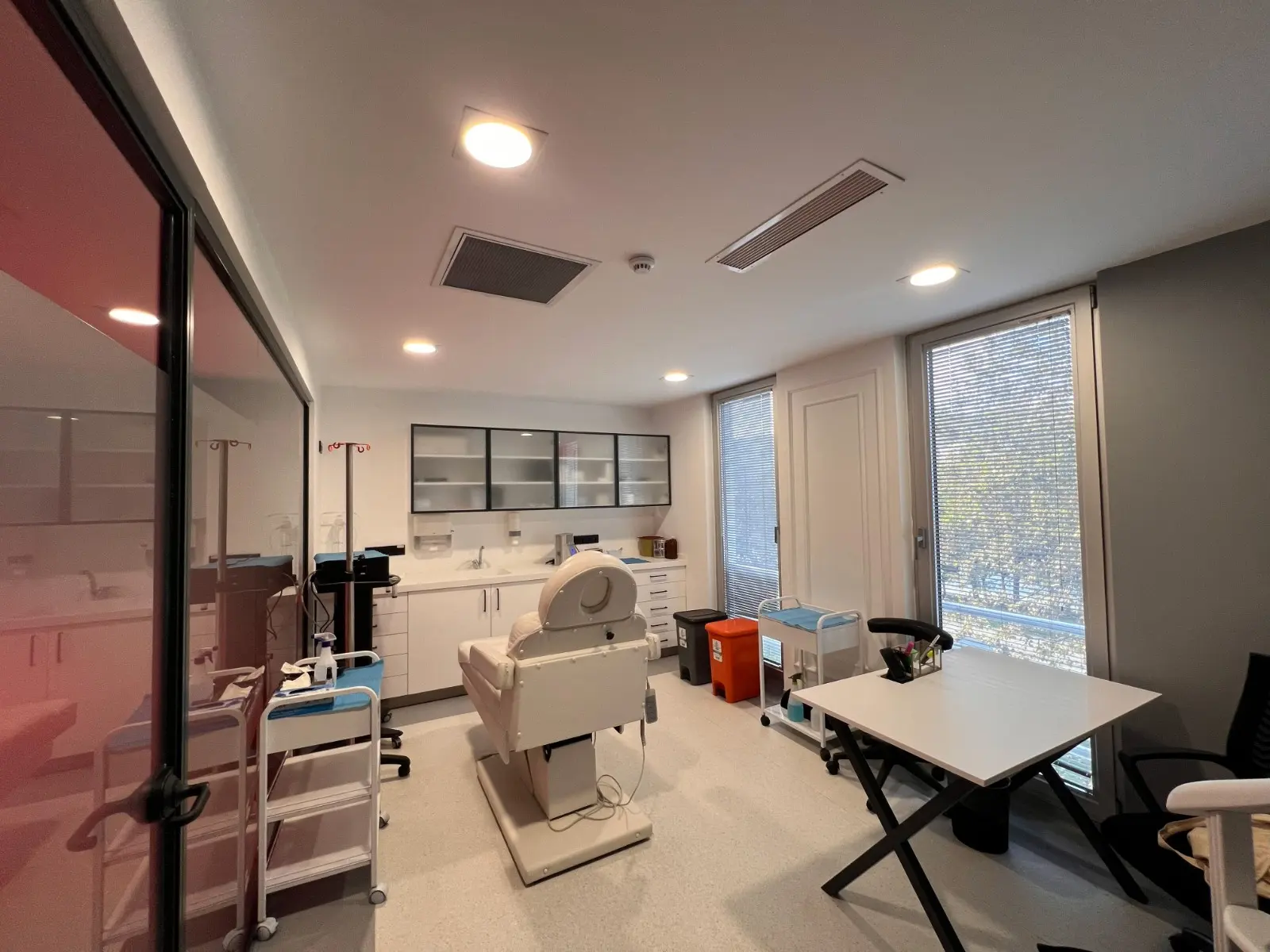 Berkay Tulpar Clinic