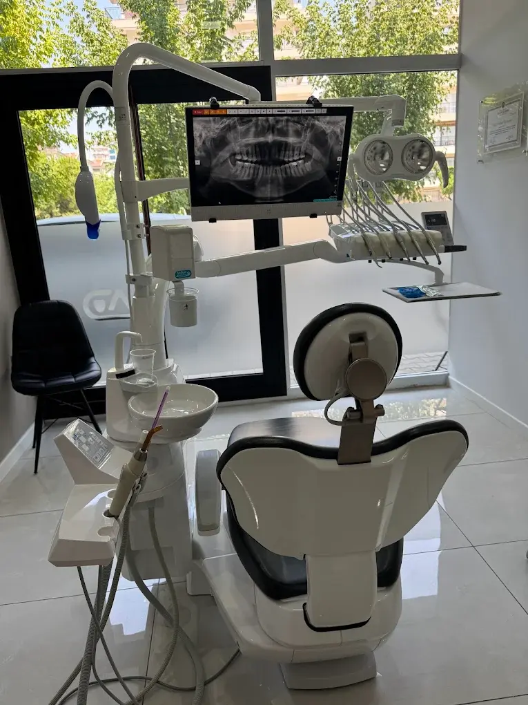 Atriadent Ağız ve Diş Sağlığı Polikliniği
