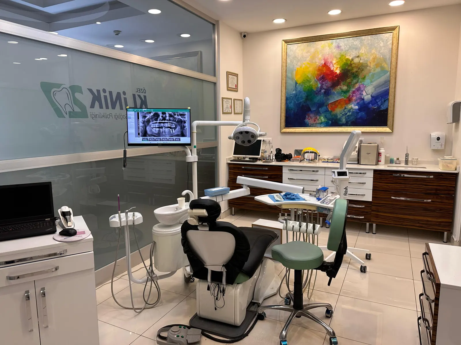 Özel Klinik 27 Ağız ve Diş Sağlığı Polikliniği