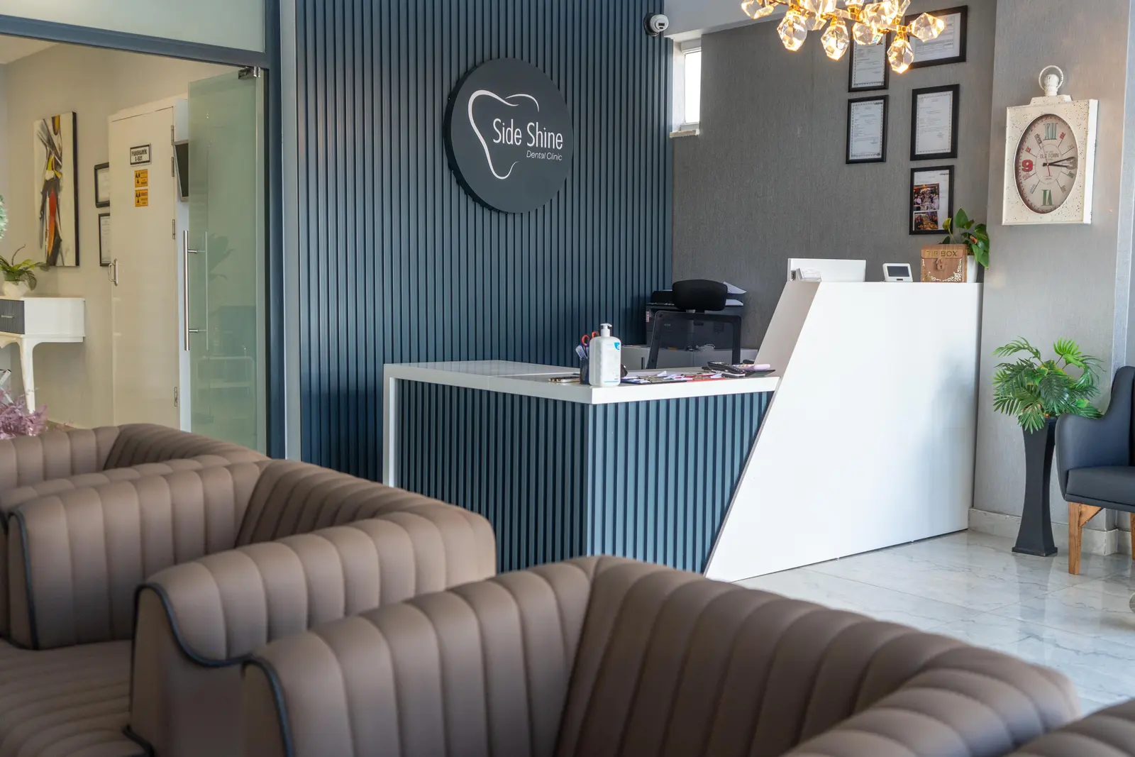Özel Side Shine Ağız ve Diş Sağlığı Polikliniği