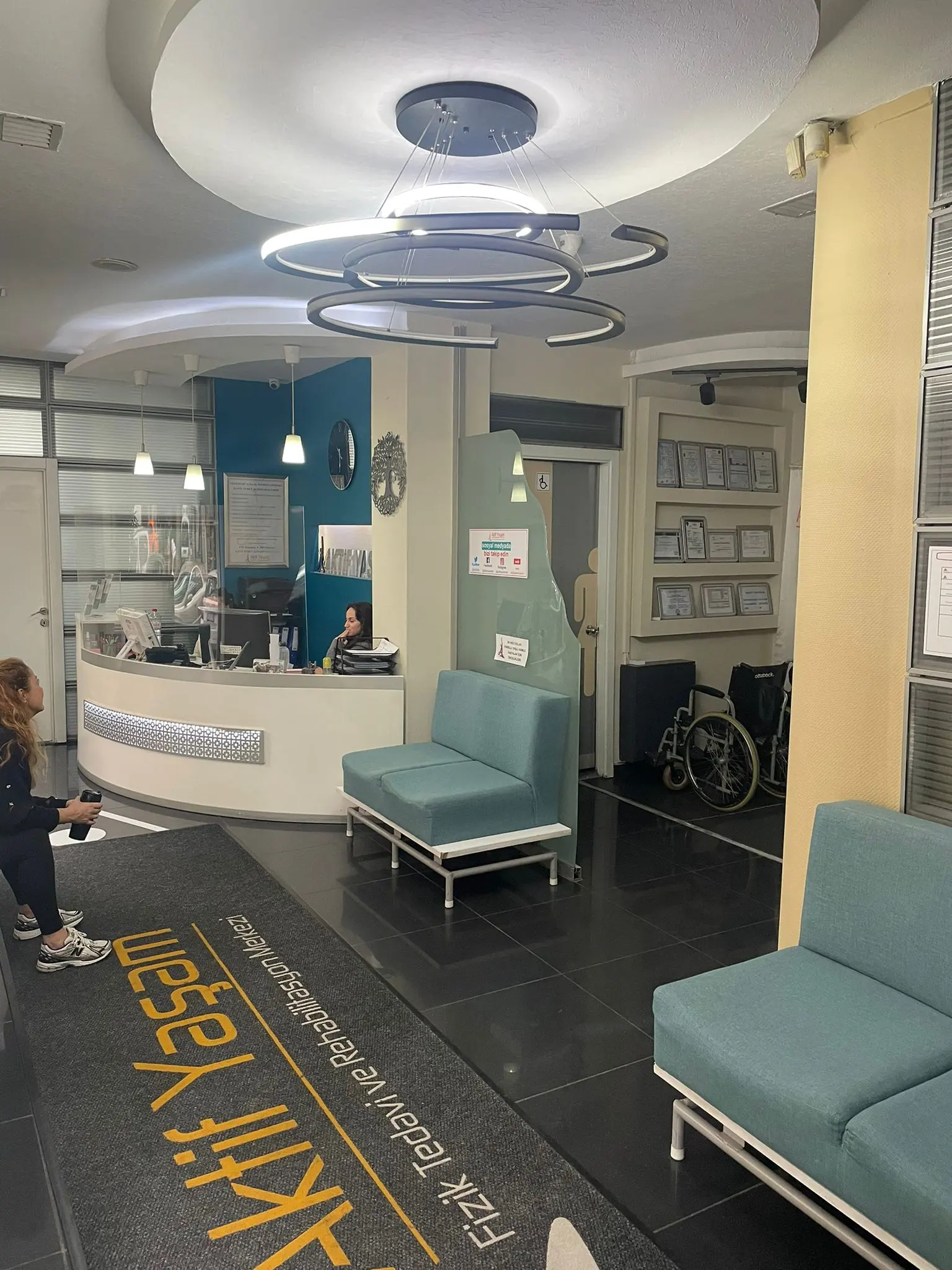 Özel Aktif Yaşam Fizik Tedavi ve Rehabilitasyon Merkezi