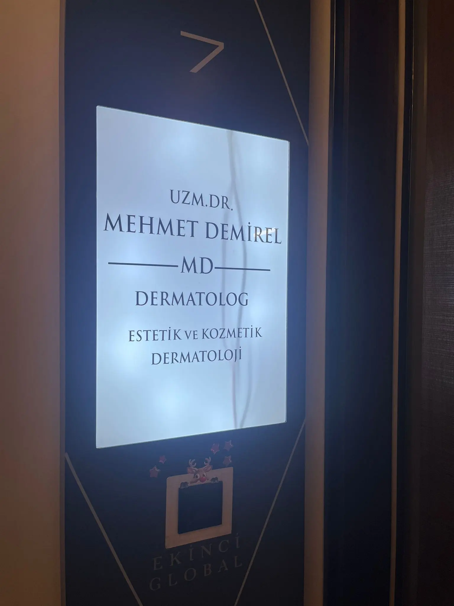 Uzm. Dr. Mehmet Demirel