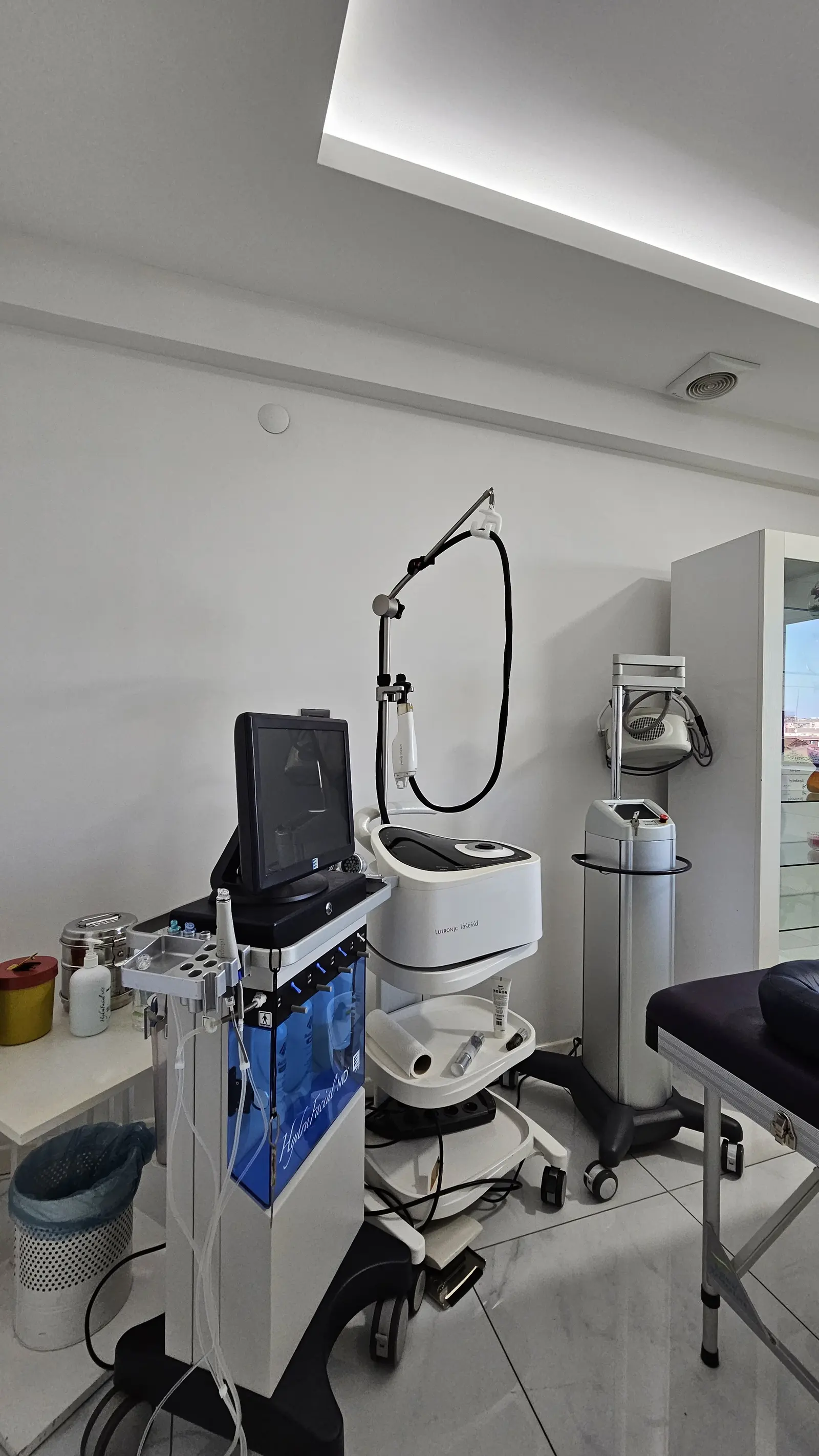 mayaclinic-DR. Oguz Ucar