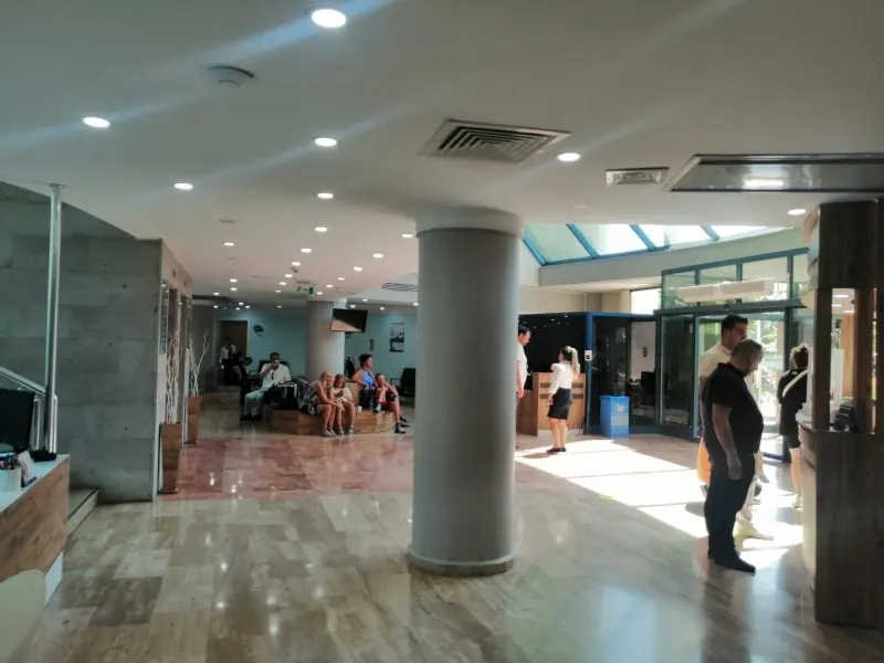 Anatolia Hospital Side