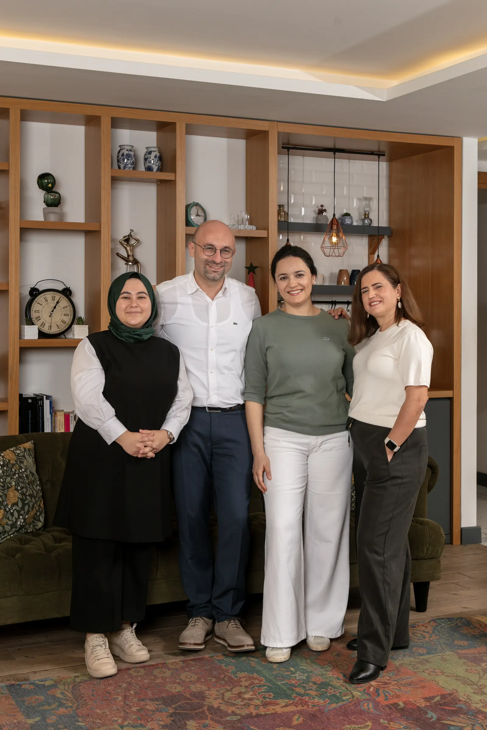 Flora Ağız ve Diş Sağlığı Polikliniği