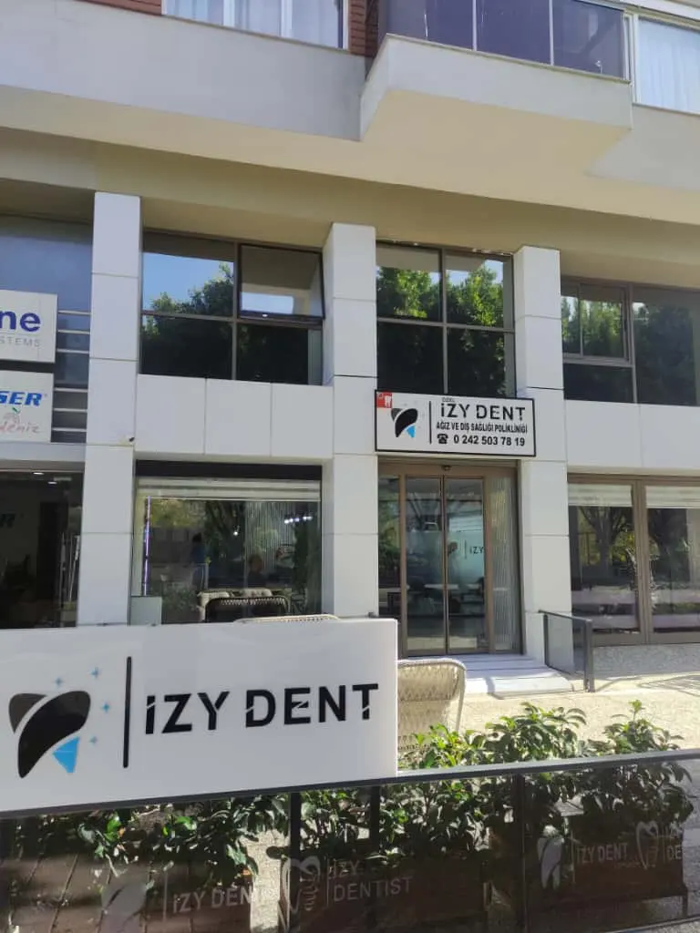 İzy dent Diş Kliniği Antalya