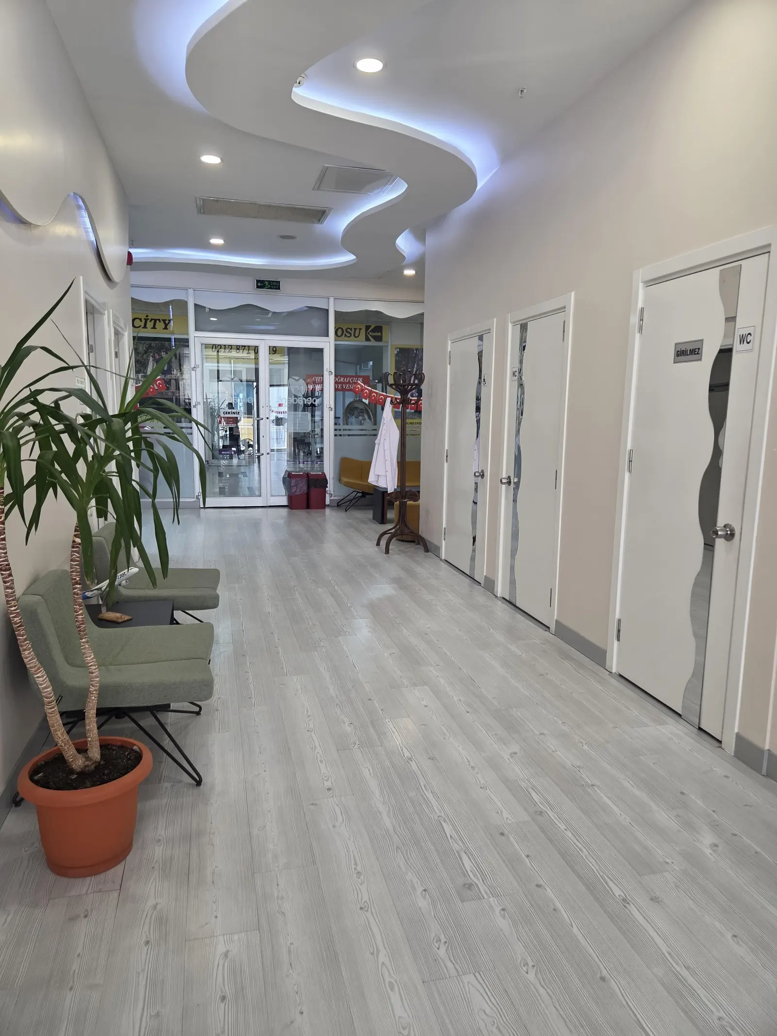 Özel Peradent Ağız ve Diş Sağlığı Polikliniği