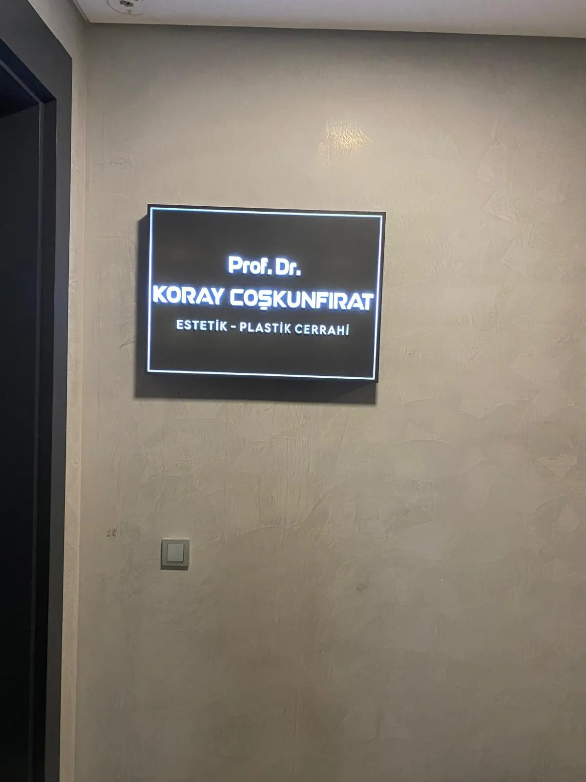 Prof. Dr. Osman Koray Coşkunfırat Muayenehanesi