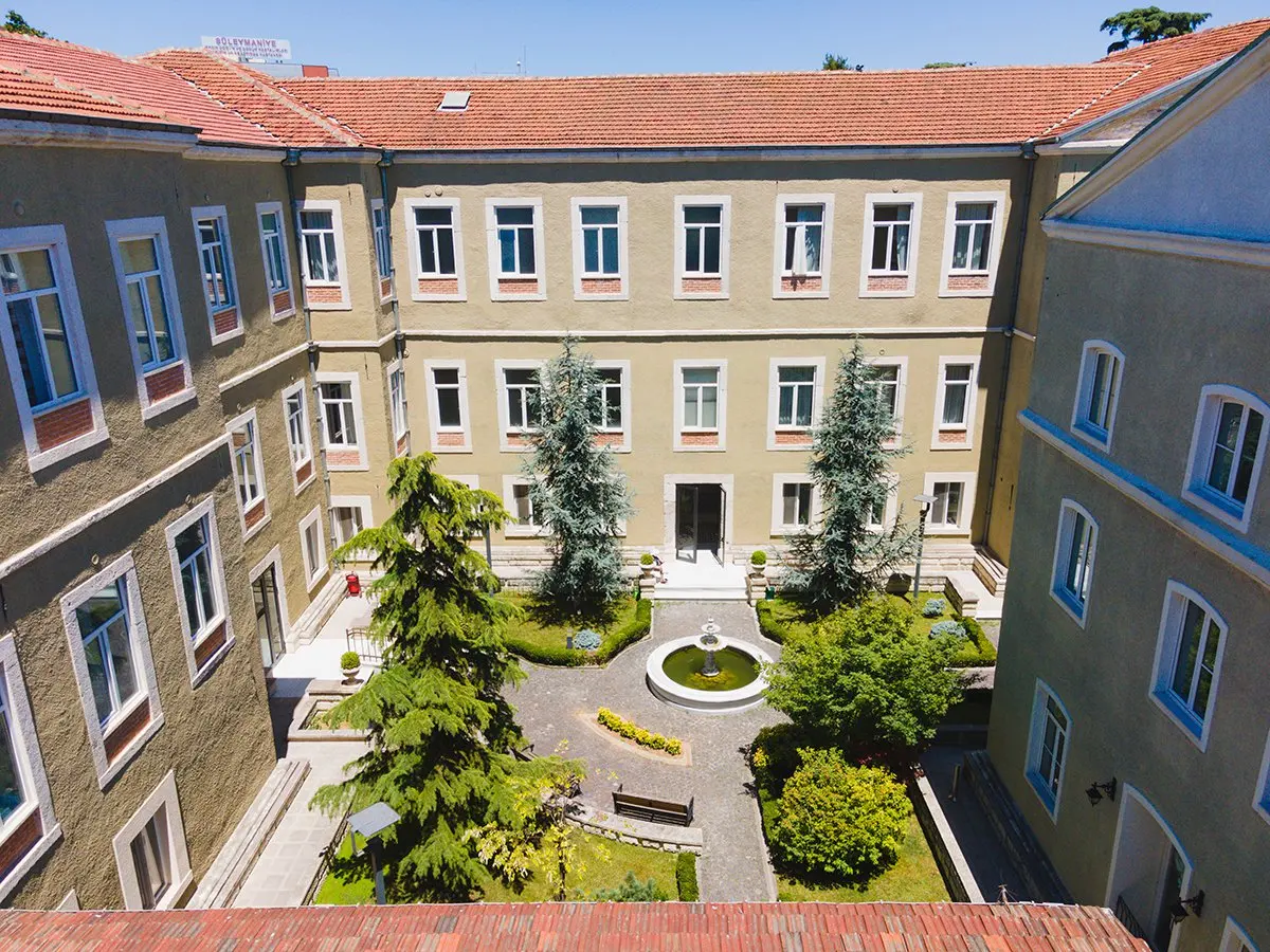 Özel Yedikule Surp Pırgiç Ermeni Hastanesi