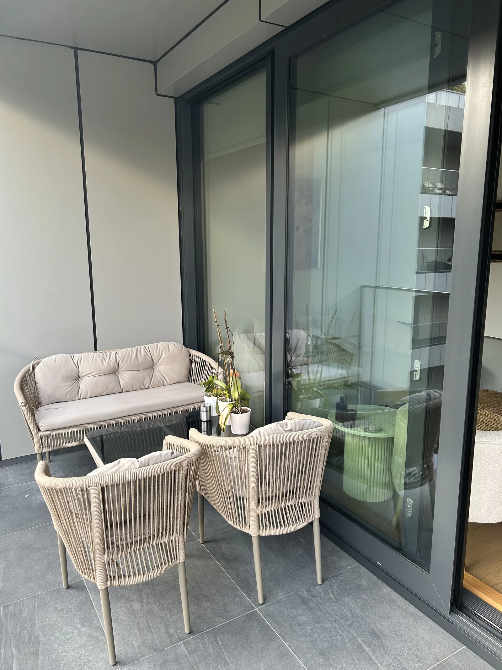Dr. Erhan Erkan