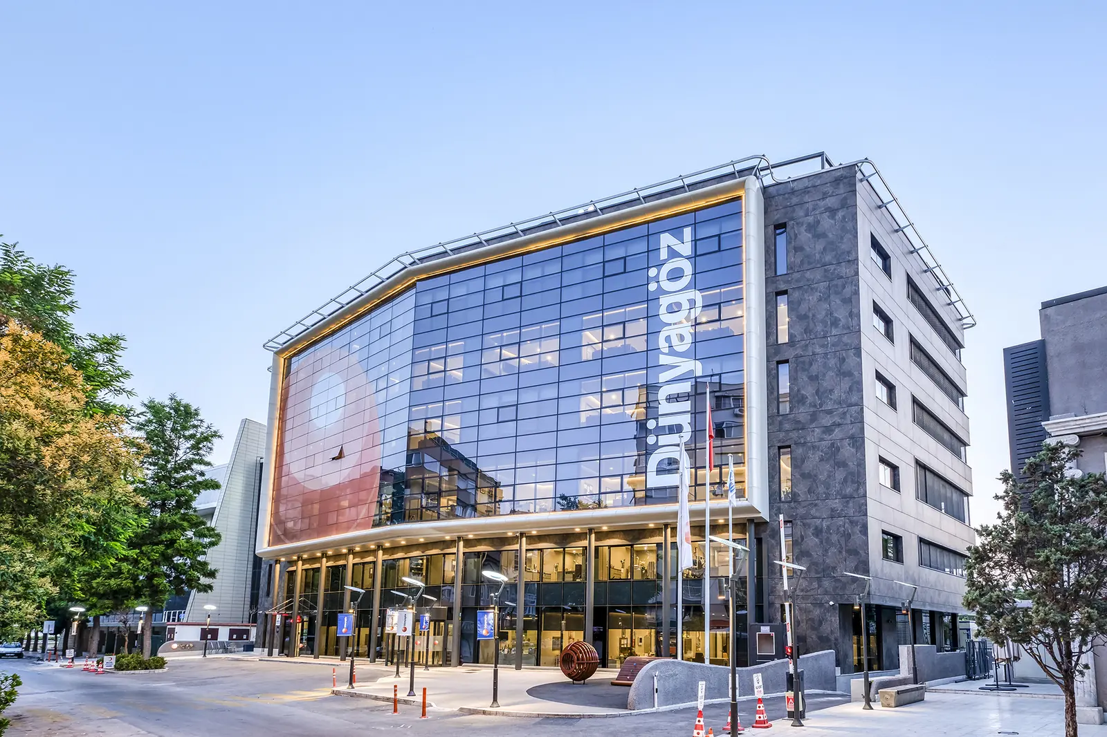 Dünyagöz İzmir Hastanesi