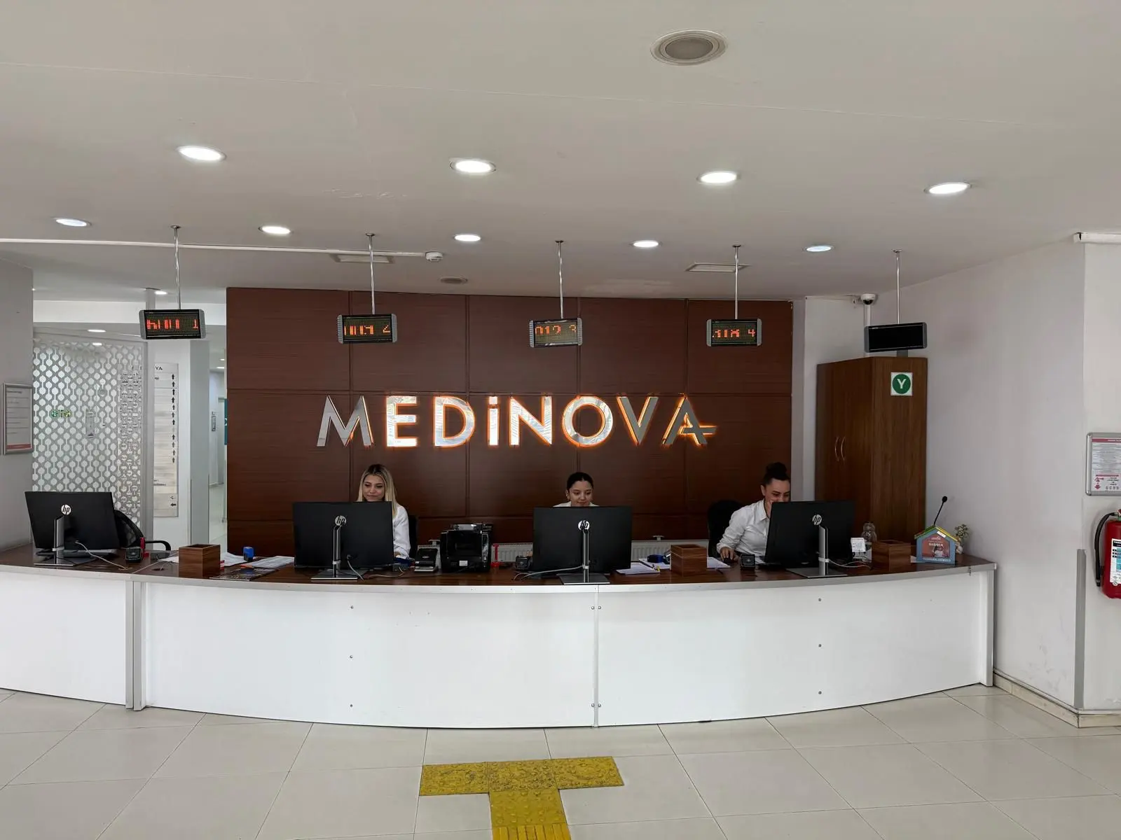 Özel Medinova Hastanesi