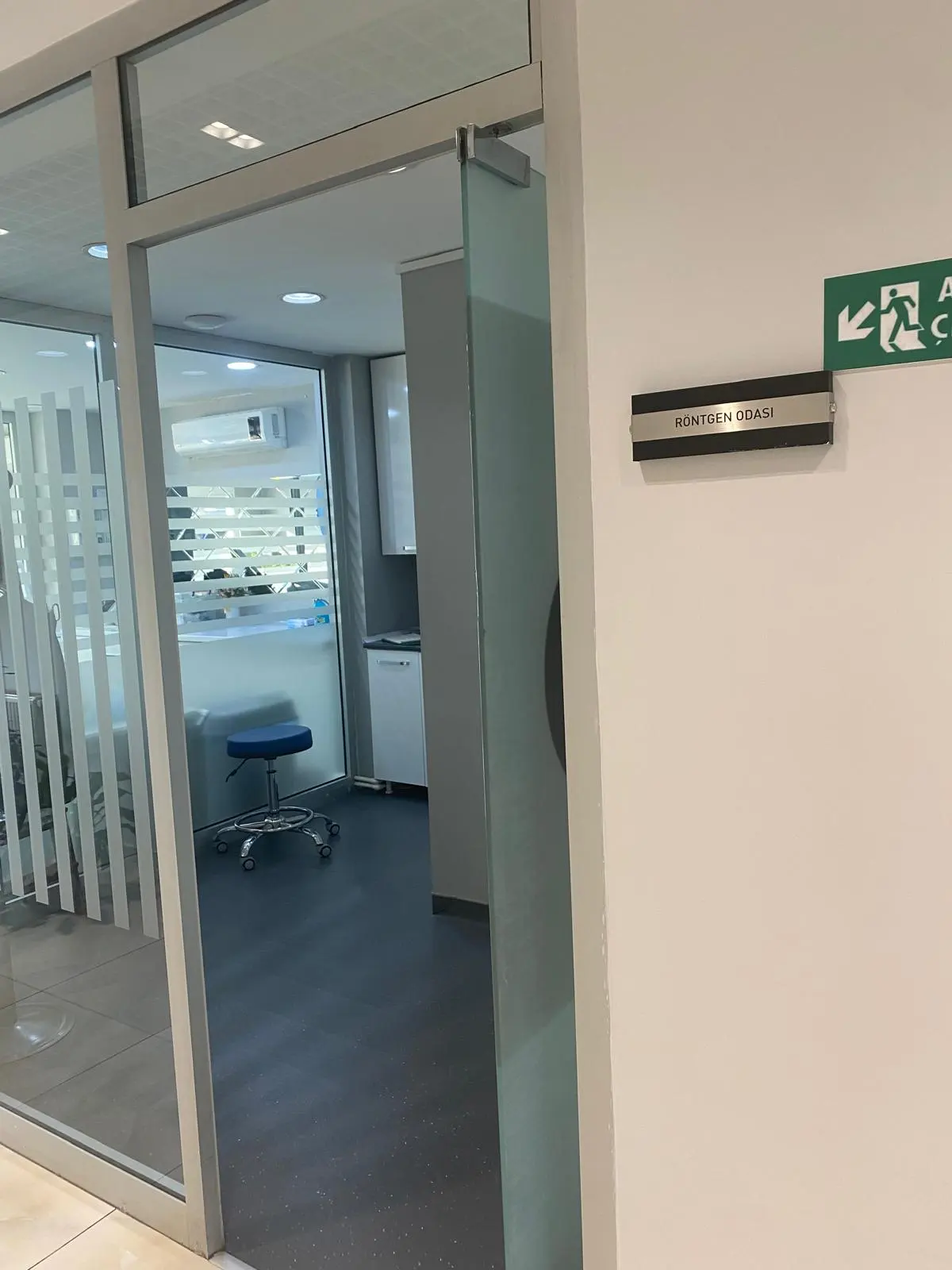 Laser Istanbul Oral and Maxillofacial Clinic