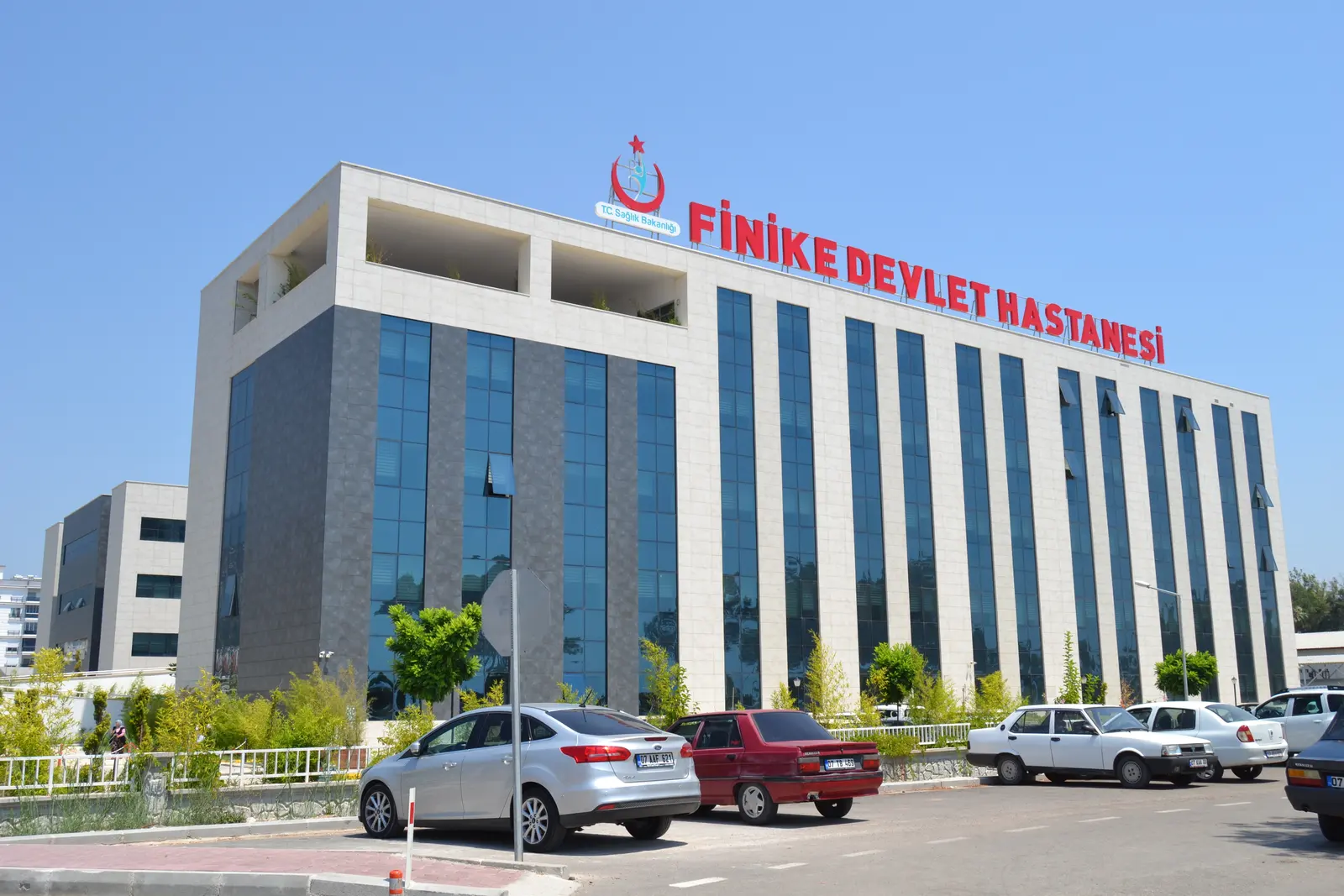 FİNİKE DEVLET HASTANESİ