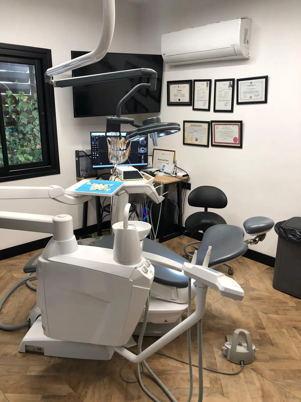 Klinik Kuru Ağız ve Diş Sağlığı Polikliniği