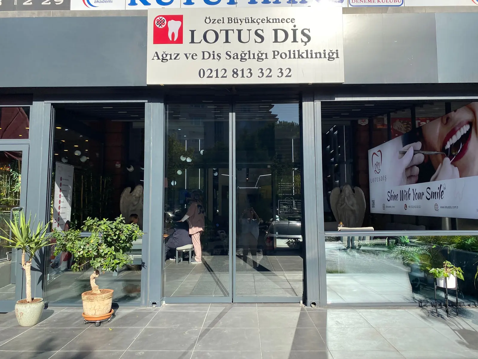Özel Büyükçekmece Lotusdiş Ağız ve Diş Sağlığı Polikliniği