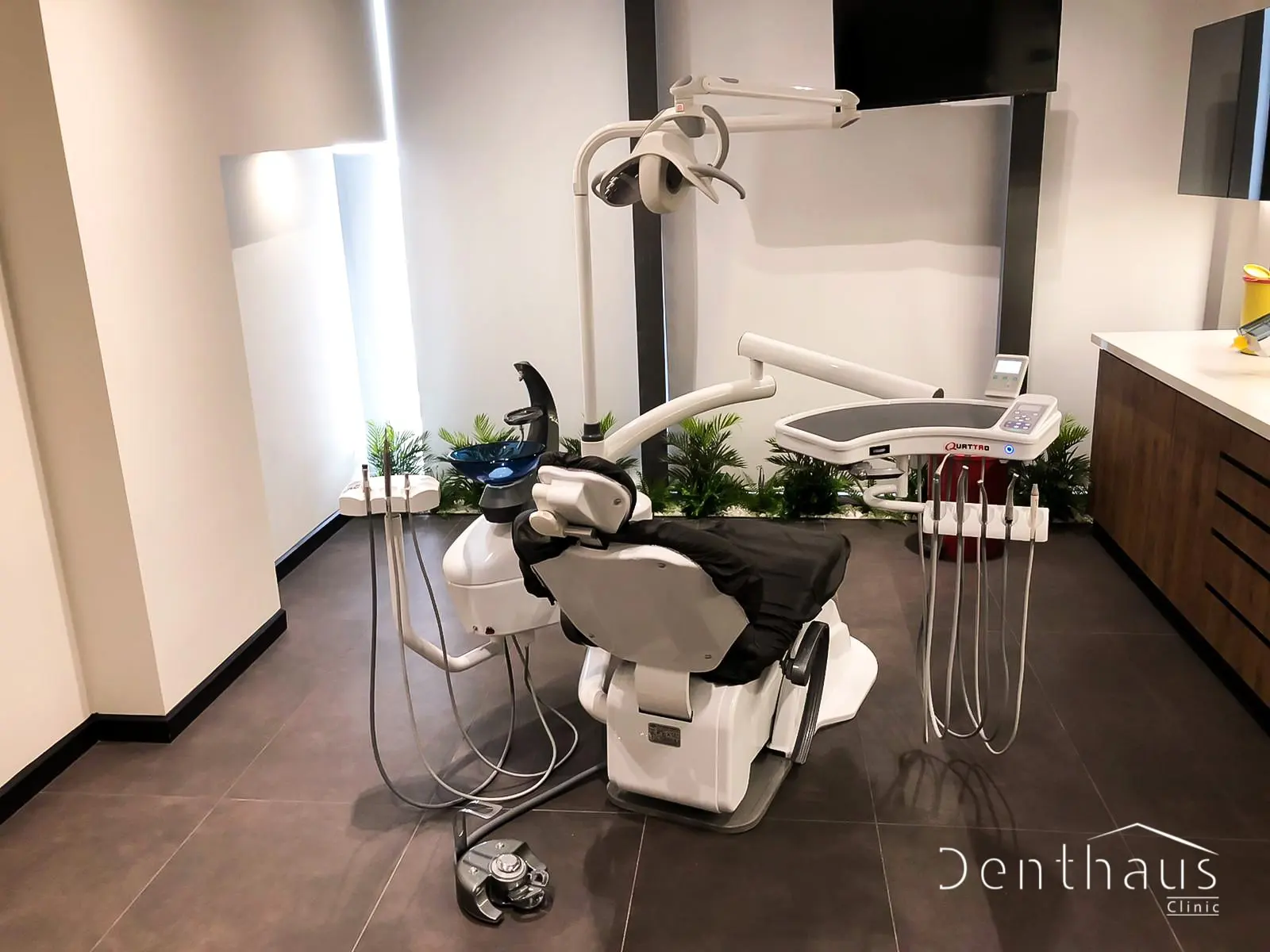 Denthaus Ağız ve Diş Sağlığı Polikliniği