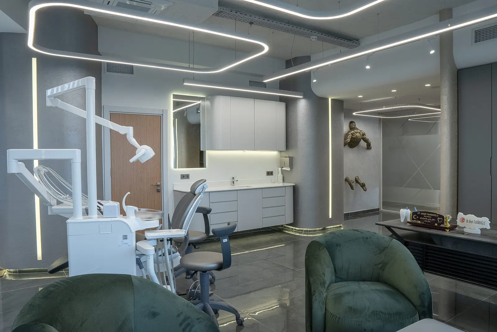 Holistic Smile Clinic