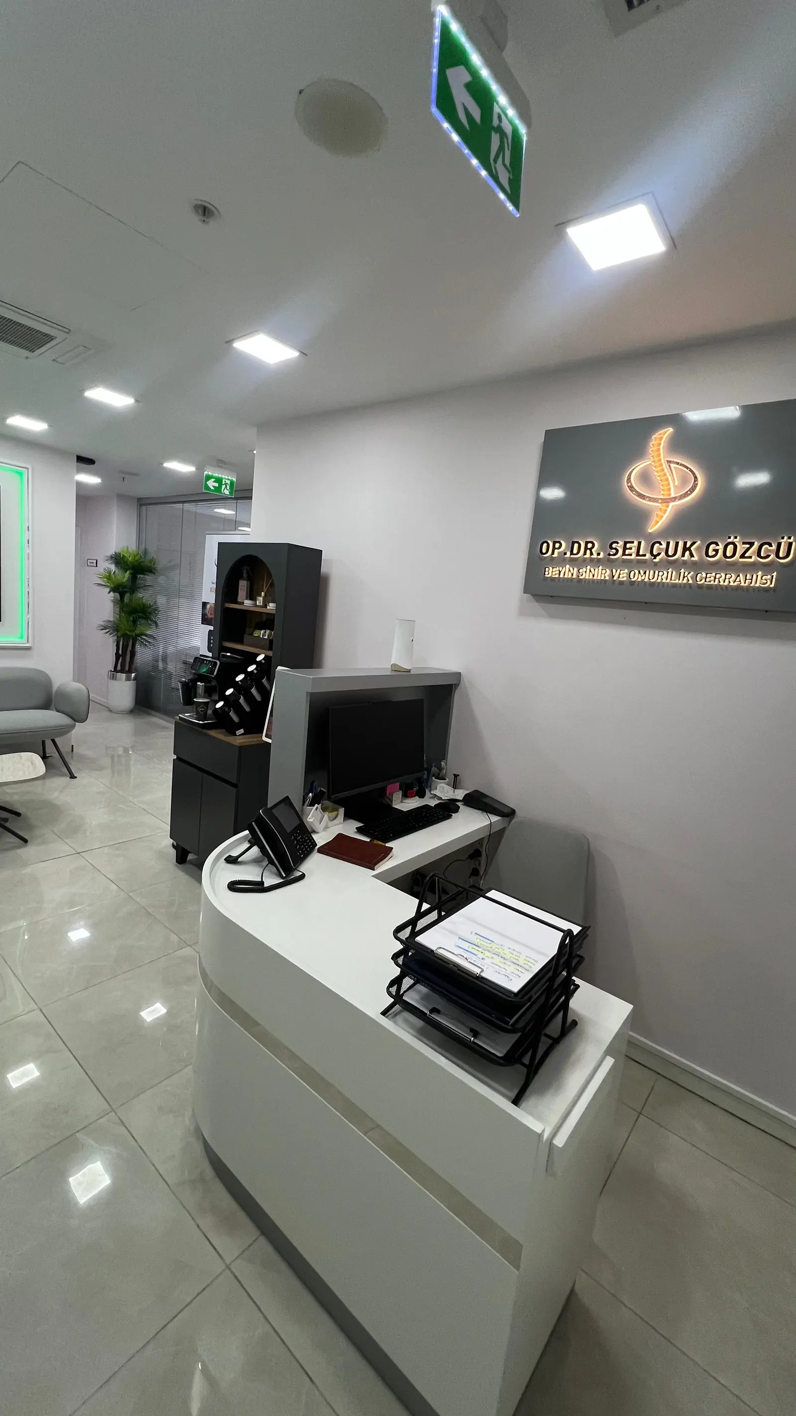 OP. DR. SELÇUK GÖZCÜ