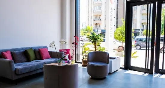 Snowdrop Premium Dental Clinic
