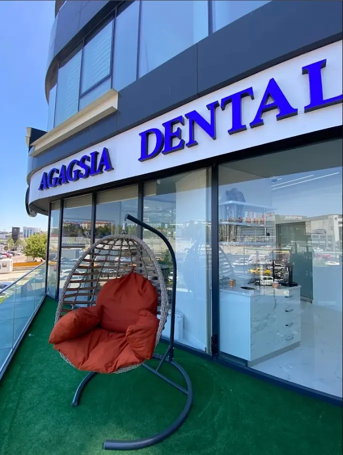 Özel İstanbul Agagsia Dental Clinic Ağız ve Diş Sağlığı Polikliniği