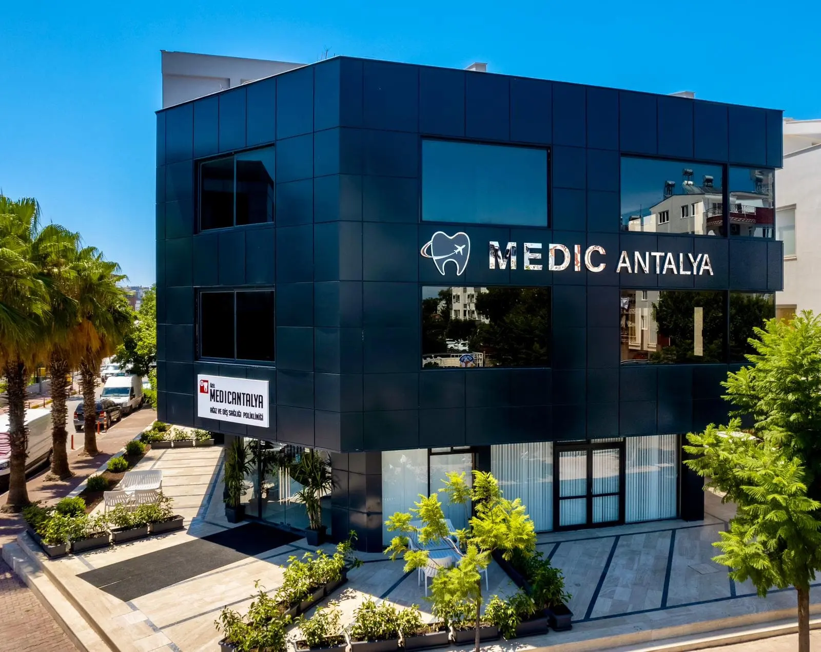 Özel Medicantalya Ağız ve Diş Sağlığı Polikliniği