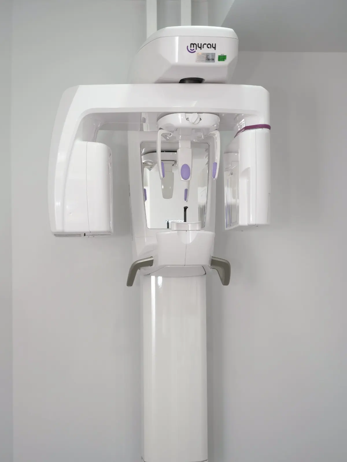 White Teeth Oral and Maxillofacial Clinic